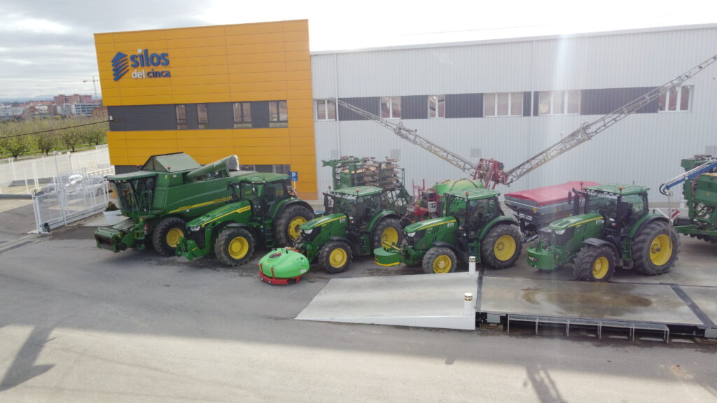 Descubre cómo la asesoría agronómica mejora la fertilización, control de plagas y gestión del campo para maximizar el rendimiento y la sostenibilidad.